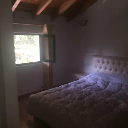 Hotel Castello Nicaj-Shale